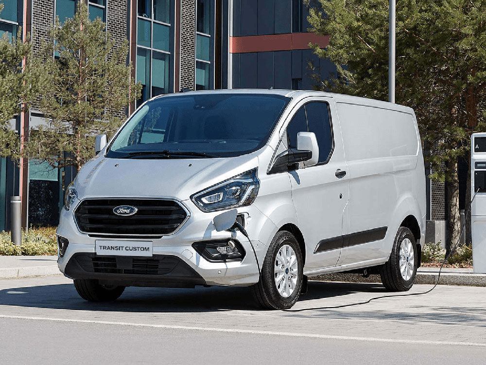 Waarom de plug-in hybride bestelwagen een slimme keuze is